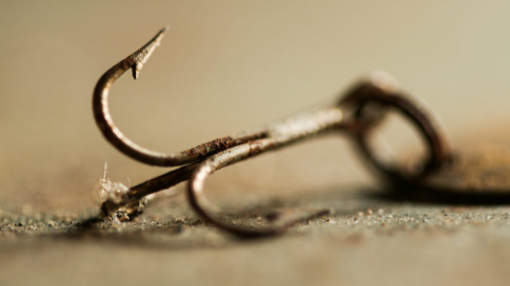 Featured Image For Are Rusty Fishing Hooks Bad For Fishing? Are They Safe?